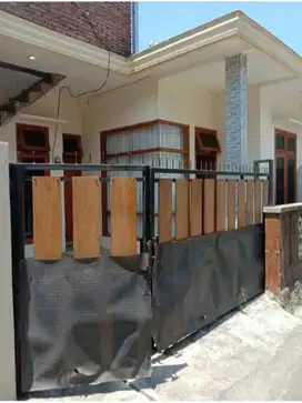 Dijual Cepat BU!!! Rumah Luas Lokasi Sangat Strategis Kota Batu