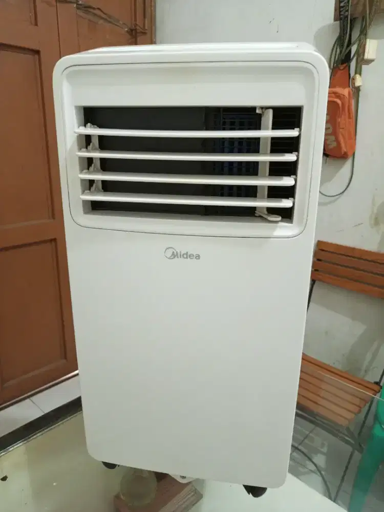 Ac portable midea 1/2pk
