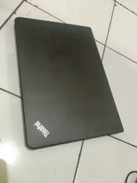 Lenovo Thinkpad E460 Core i5 RAM 8Gb/SSD 256Gb batre bagus siapa pakai