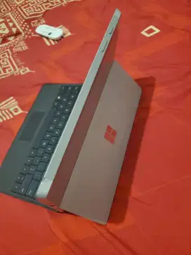 Microsoft surface 3, 4/128 G, ringan praktis untuk kerja browsing