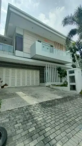 Di sewakan rumah mewah furnished BTG citraland
