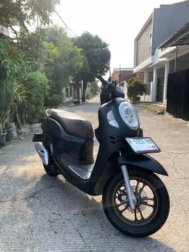 Honda Scoopy Prestige Thn.2024 Bln.11 Low Km 11rb Istimewa Like New