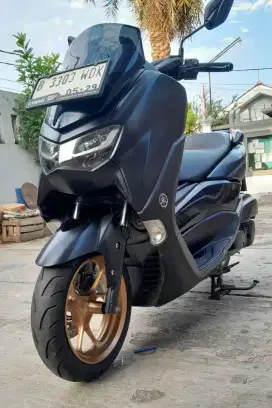 Nmax keyles conactat