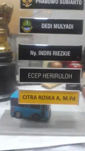 Nametag akrilik murah