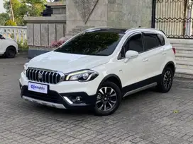 Suzuki SX4 1.5 S-Cross Bensin-AT 2022 Putih LBAF