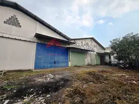 Gudang di komplek pergudangan Pakisaji, akses kendaraan besar