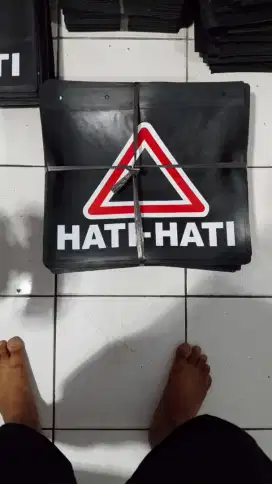 Karpet roda mobil