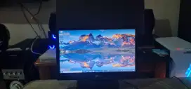 Jual Monitor LG 16 Inch kondisi masih normal dan mulus terawat.