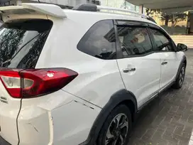 Jual Cepet BRV 2016 Mobil rawatan