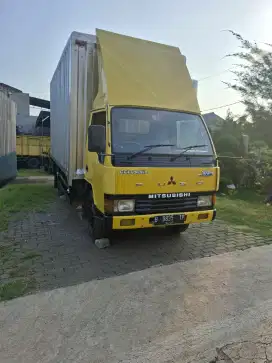 Mitsubishi Colt Diesel FE.334.CDD.6 Ban Box Cargo Besi Contener Jumbo