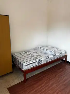 Kamar kos khusus wanita
