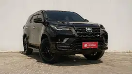 FORTUNER VRZ GR SPORT 2.8 AT 2022 HITAM