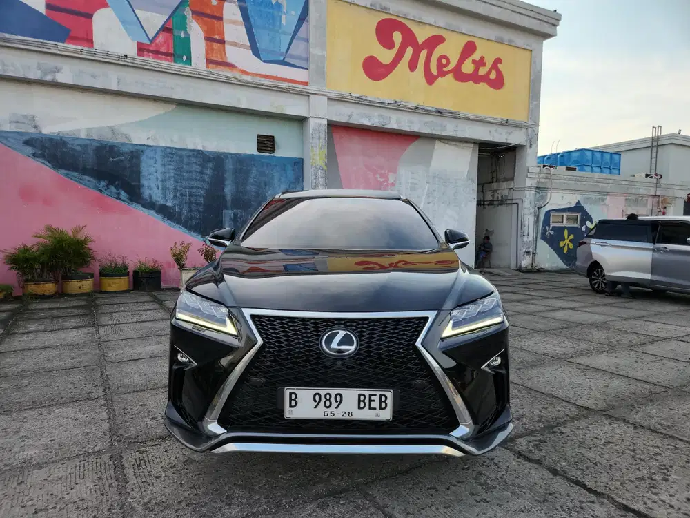 Lexus RX300 F-sport  2018 km 70rb an