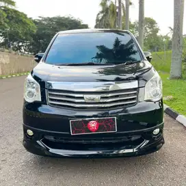 TOYOTA NAV1 V AT 2013 TERAWAT