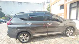 Mitsubishi Xpander Cross (Low KM)