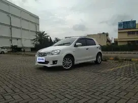 TDP 4,JT Toyota Etios 1.2 G Bensin-MT Putih 2014