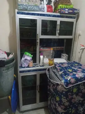 Rak piring 3 pintu almunium bawak keramik