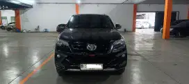 Toyota Fortuner VRZ TRD 4x2 Diesel 2018 Dp 30jt
