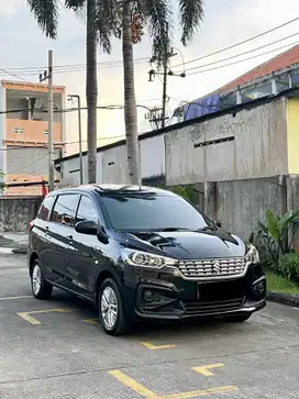 Suzuki ertiga GL manual 2018