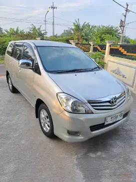 INNOVA G DISEL 2009 MANUAL KM 40 RIBU