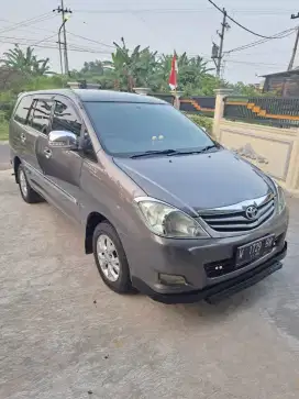 INNOVA G DISEL 2009 MANUAL ORIGINAL
