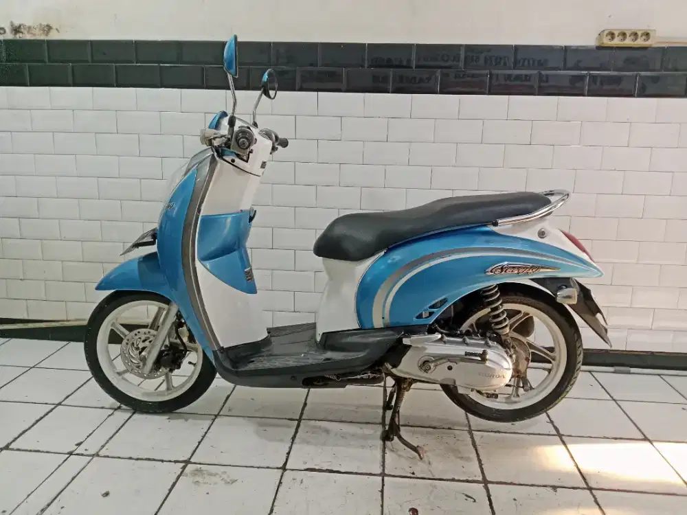 Honda scoopy karbu 2012 mesin halus terawat