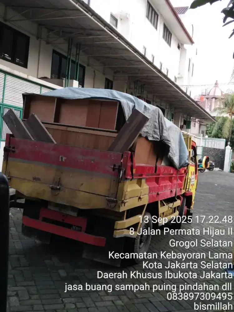 Jasa buang puing dan buang sampah furniture