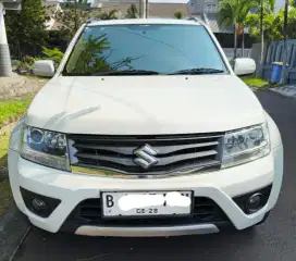 Suzuki Grand vitara 2.4 2018 AT