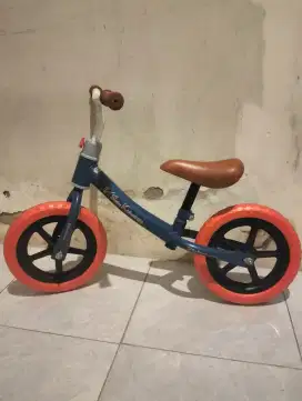 Balance bike anak
