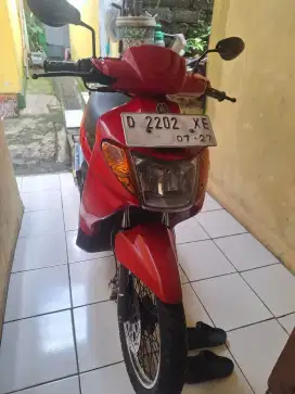Yamaha nouvo s 2002 (nouvo lele)