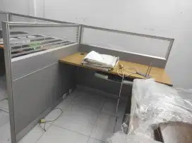 Meja kantor skat letter L