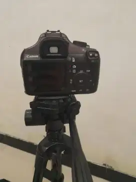 Cannon EOS 1100D