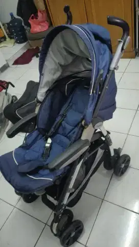 Stroller Lipat Babyelle