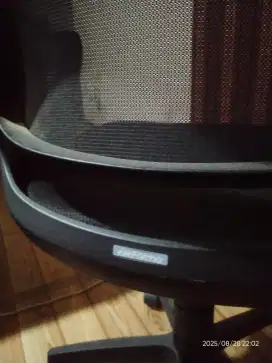 Kursi Lomo Working Chair Low