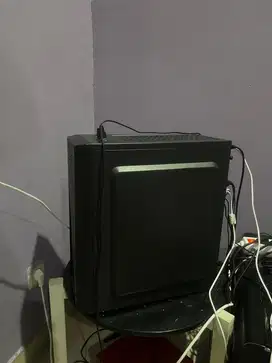 Jual PC bekas + equipment yang lain (keyboard, layar, dll)