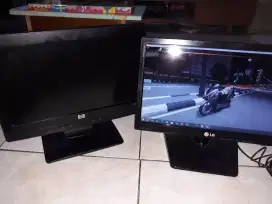 Borongan 2 unit monitor 16 inch mulus