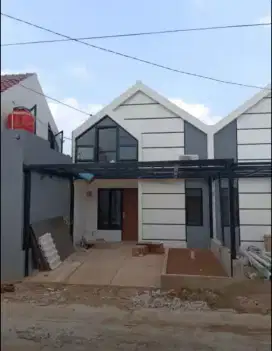 Rumah baru harga dibawah pasaran akses mobil 2 menit kejalan raya