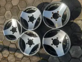 Di jual Velg Excel original/OEM escudo/sidekick R15