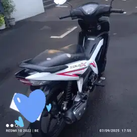 Bismillah Jual motor Revo x injek 2020