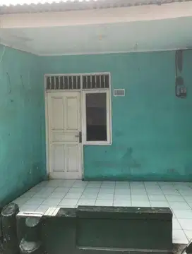 Kontrakan kampung buluh belakang taman kebayoran setiamekar