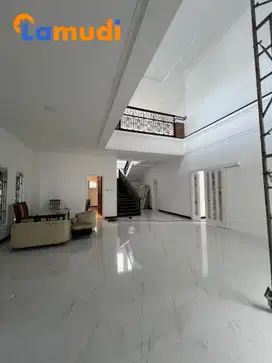 Disewakan Cepat Rumah Besar Hook 2Lt Full Renovasi MULYOSARI Mulyorejo