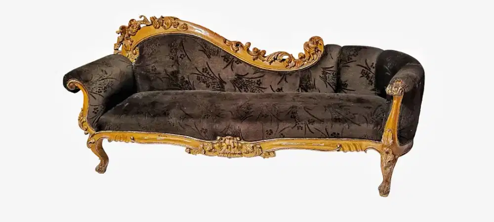 Sofa kayu jati ukiran gaya Eropa