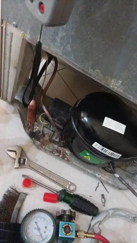 Jasa servis kulkas mati (rusak)