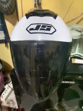Helm Js armor size L