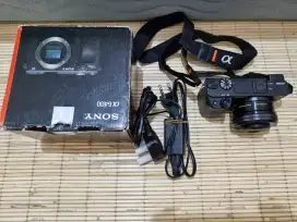 Kamera Mirrorless Sony A6400 + Lensa 16-50 OSS + Lensa Fix 50mm OSS