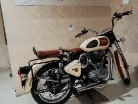 Royal Enfield Bullet Classic 350cc Tahun 2015