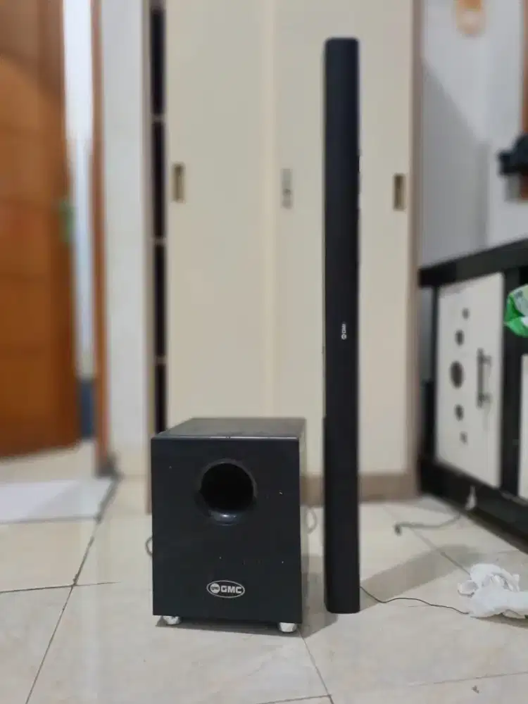Speaker GMC 898E