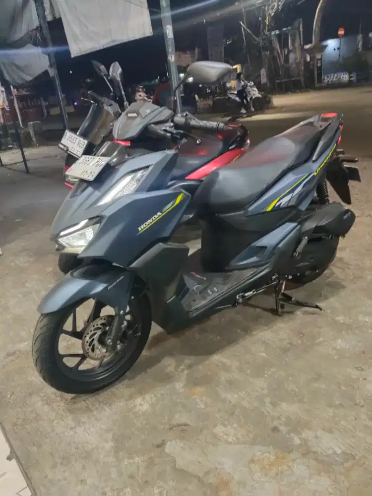 dijual cepat vario 160cc 2024