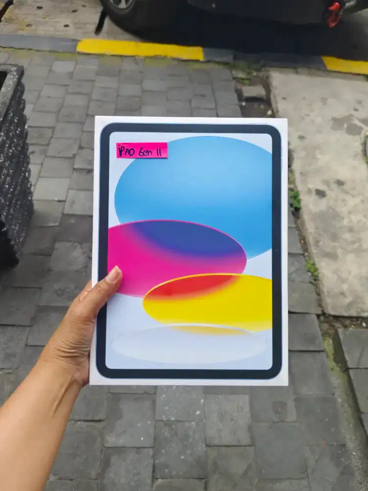 New ipad gen 11 128 garansi resmi ibox