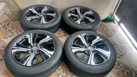 Velg original civic turbo r17 pcd5x114 + ban 80%